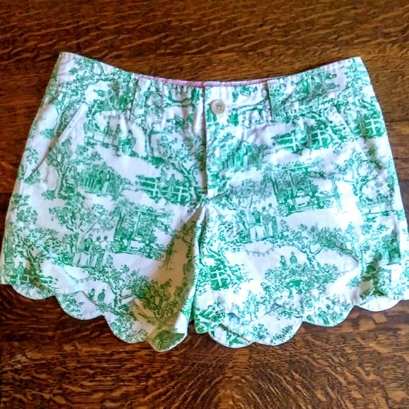 Lilly Pulitzer Pants - Lilly Pulitzer Scallop Hem Shorts